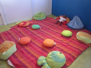 Atelier relaxation ludique en crèche par La Parenthèse d'Alwen